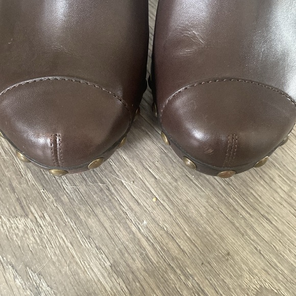 Chanel dark brown leather clog mules - Picture 7 of 7